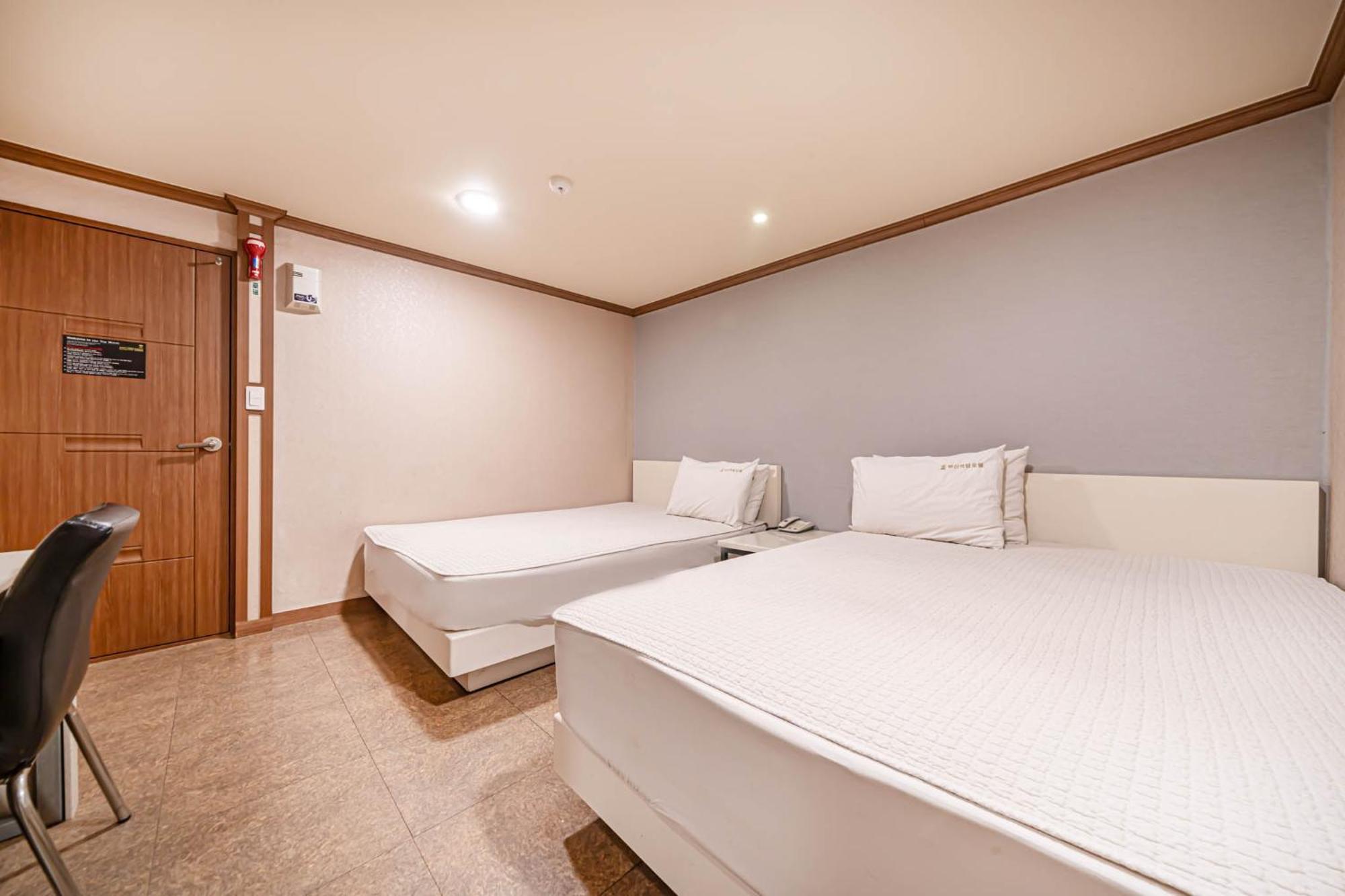 Top Motel Пусан Екстериор снимка