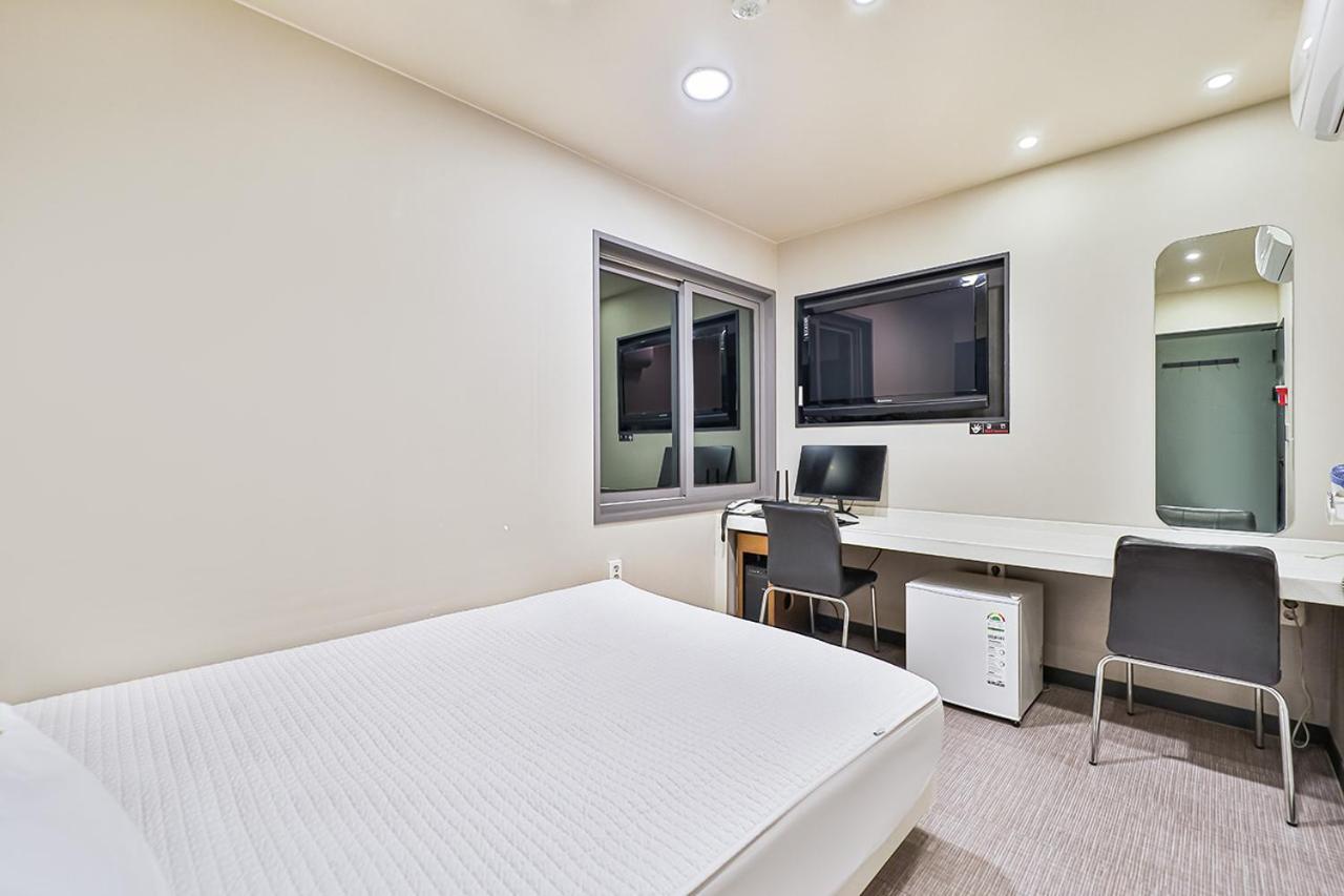 Top Motel Пусан Екстериор снимка