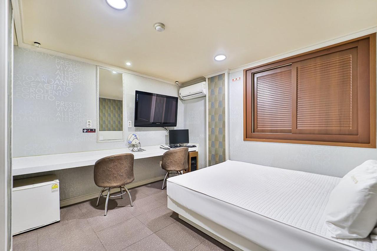 Top Motel Пусан Екстериор снимка