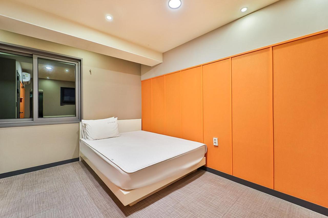 Top Motel Пусан Екстериор снимка