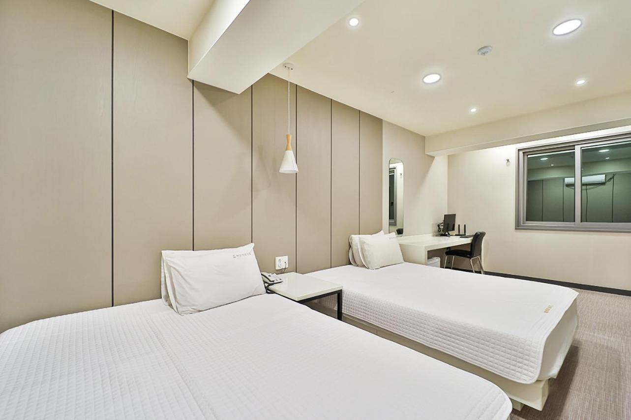 Top Motel Пусан Екстериор снимка